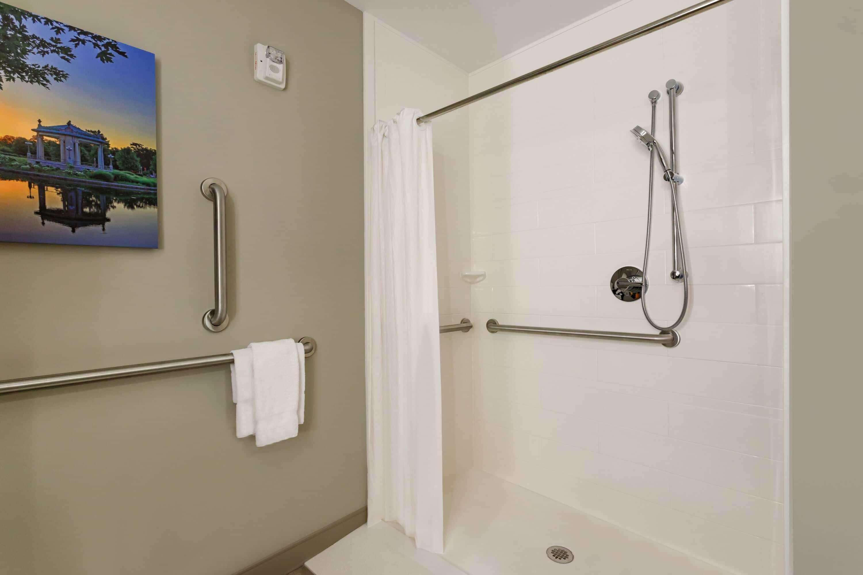 La Quinta Inn & Suites By Wyndham St Louis Route 66 Windsor Springs Екстериор снимка